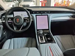 2025 Hongqi H5 PHEV 170 — фото 10