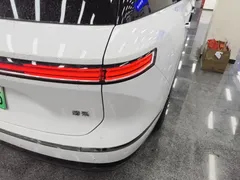 2026 Nio ES8 6-seat Executive Luxury, белый — фото 8