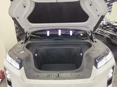 2026 Nio ES8 6-seat Executive Luxury, белый — фото 20