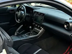 2022 Toyota GR86 2.4L MT, белый — фото 9