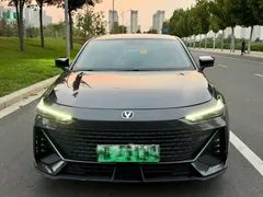 2023 Changan UNI-V iDD 1.5T 113km PHEV — фото 2