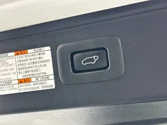 2021 Toyota Vellfire 2.5L Hybrid HV Luxury, белый — фото 3