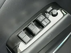 2021 Toyota Vellfire 2.5L Hybrid HV Luxury, белый — фото 10
