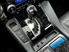 2021 Toyota Vellfire 2.5L Hybrid HV Luxury, белый — фото 15