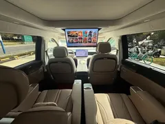 2024 Xpeng X9 702 Extra Long Range Max — фото 9