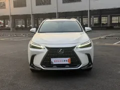 2022 Lexus NX 400h+ PHEV, белый — фото 2