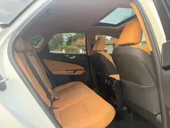 2022 Lexus NX 400h+ PHEV, белый — фото 9