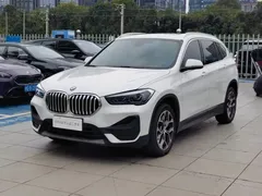 2022 BMW X1, белый — фото 1