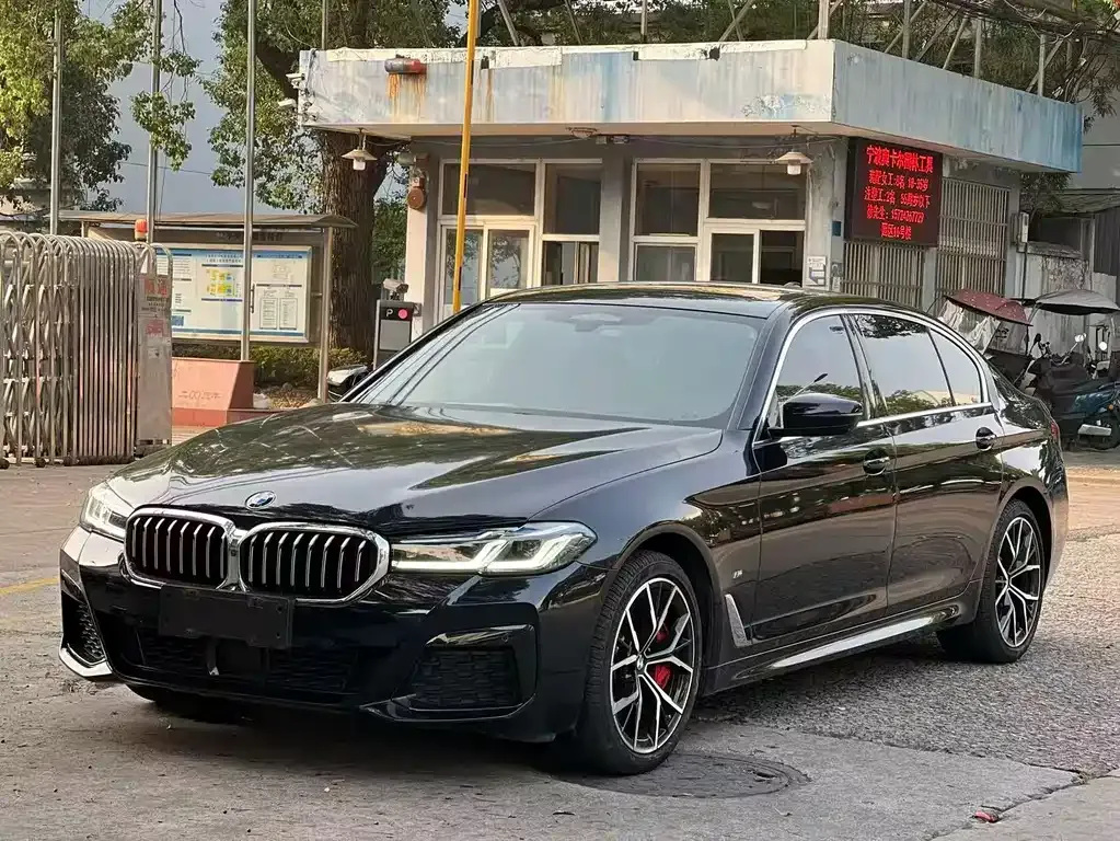 2022 BMW 5 Series 530Li Executive M Sport Package
