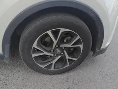 2020 Toyota C-HR 2.0L, белый — фото 6
