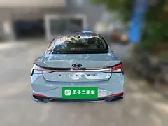 2021 Hyundai Elantra 1.5L CVT LUX Premium — фото 5