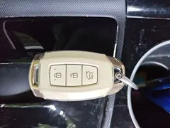 2021 Hyundai Elantra 1.5L CVT LUX Premium — фото 9