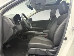 2020 Honda Vezel 1.5L CVT Pioneer, белый — фото 5