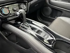 2020 Honda Vezel 1.5L CVT Pioneer, белый — фото 13