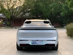2025 Zeekr 007 GT RWD ADAS 75kWh — фото 18