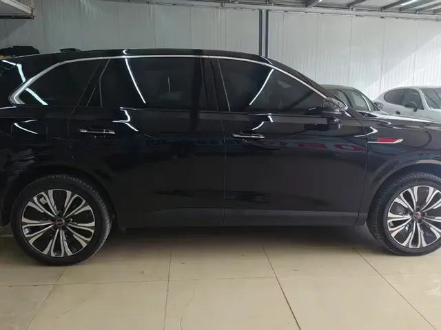 2026 Hongqi HS6 PHEV 220 4WD Smart Hybrid