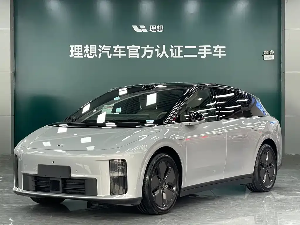2025 Li Auto i6 2WD Standard
