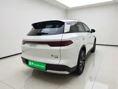 2025 BYD Song Pro 2nd Gen Smart Driving DM-i PHEV 75km Leading, белый — фото 4