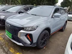 2022 Geely Atlas 1.8T DCT Smart — фото 2