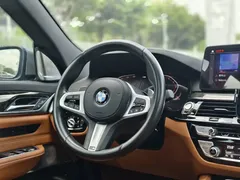 2021 BMW 6 Series GT 630i M Sport Package — фото 13
