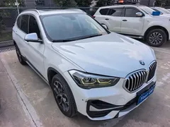 2021 BMW X1 Premium, белый — фото 3