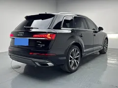 2021 Audi Q7 55 TFSI quattro S line Sport, чёрный — фото 8