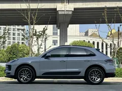 2021 Porsche Macan 2.0T — фото 6