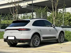 2021 Porsche Macan 2.0T — фото 20