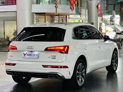 2022 Audi Q5L 40T Luxury Dynamic, белый — фото 7