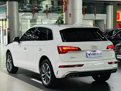 2022 Audi Q5L 40T Luxury Dynamic, белый — фото 9