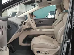2025 Li Auto i8 Standard, чёрный — фото 2