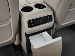 2025 Li Auto i8 Standard, чёрный — фото 11