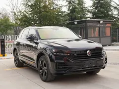 2021 Volkswagen Touareg 3.0TSI Black Sport Package, чёрный — фото 3