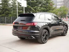 2021 Volkswagen Touareg 3.0TSI Black Sport Package, чёрный — фото 18