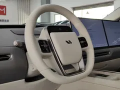 2025 Li Auto i8 Standard, белый — фото 9