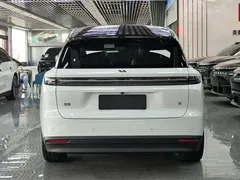 2025 Li Auto i8 Standard, белый — фото 15
