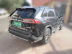 2023 Toyota Wildlander 2.0L CVT 2WD Luxury Plus, чёрный — фото 6