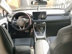 2023 Toyota Wildlander 2.0L CVT 2WD Luxury Plus, чёрный — фото 10
