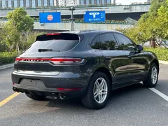 2021 Porsche Macan 2.0T — фото 16