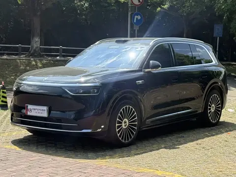 2025 Aito M8 EREV Max+ 53.4kWh 5-Seat 192-Line LiDAR