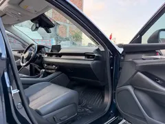 2020 Mazda 6 2.5L Skyactiv Premium, чёрный — фото 12