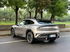 2025 Xiaomi YU7 RWD Long Range — фото 9