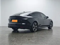 2025 Nio ET5T 100kWh Touring, чёрный — фото 3