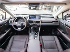 2020 Lexus RX 300 4WD Elegant — фото 13