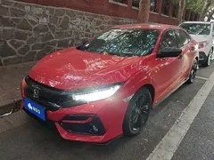2021 Honda Civic Hatchback 220Turbo CVT — фото 1