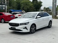 2023 Geely Emgrand 4th Gen Champion 1.5L CVT Flagship, белый — фото 1