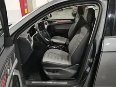 2023 Volkswagen Tayron 380TSI 4WD R-Line — фото 10