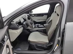 2023 BYD Qin PLUS Champion DM-i PHEV 55KM Leading — фото 10