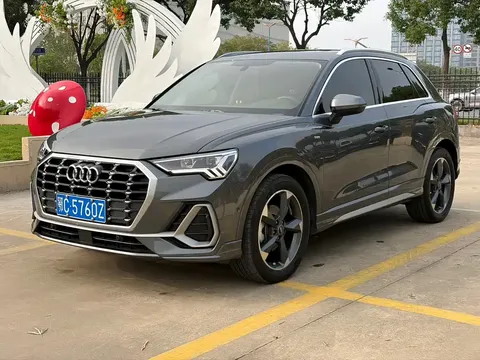 2021 Audi Q3 35 TFSI Fashion Sport