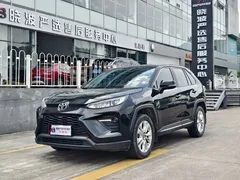2022 Toyota Wildlander 2.0L CVT 2WD, чёрный — фото 1